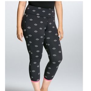 Torrid Active 3x Leggings Lips